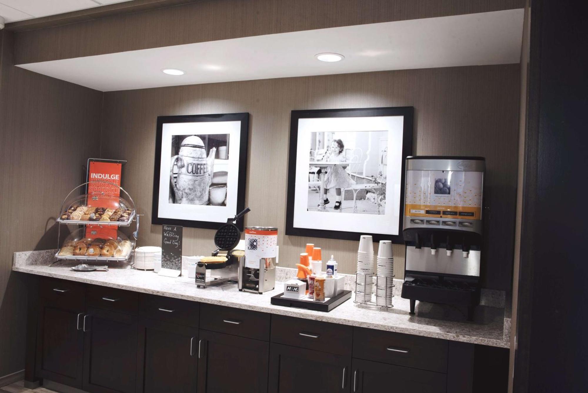 Hampton Inn & Suites Des Moines/Urbandale Ia Kültér fotó